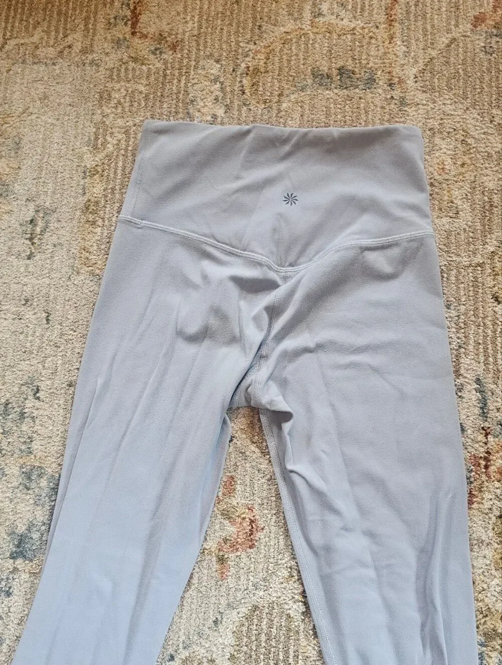 Athleta Ultra High Rise Elation Tight, 7/8  Sz Xs, Light Bluish/gray Sz Xs With